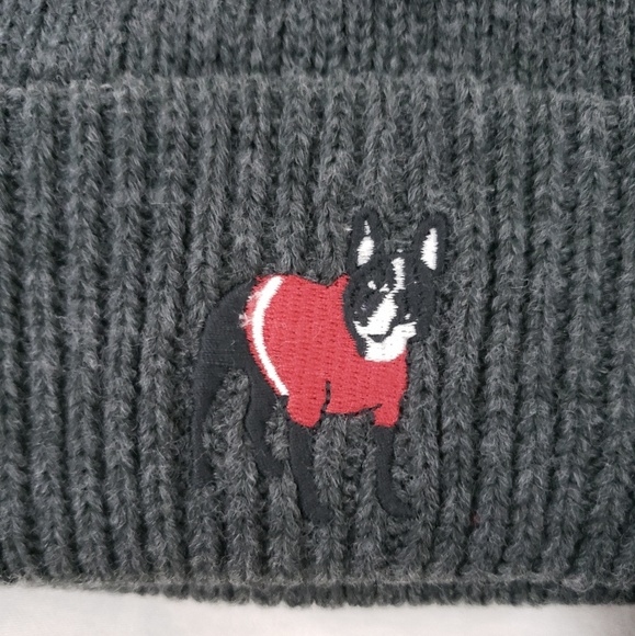 CHAPS French Bulldog Embroidered Beanie (NWT) - Picture 3 of 7